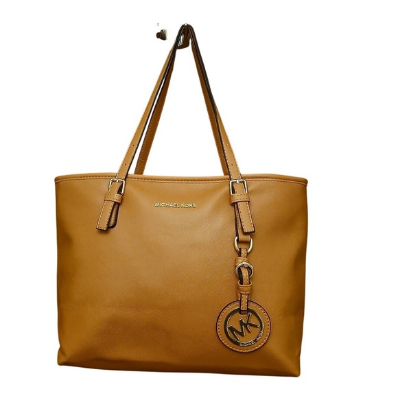 Michael Kors Handbags - Michael Kors Jet Set Travel Tote Tan Saffiano Leather Gold Hardware